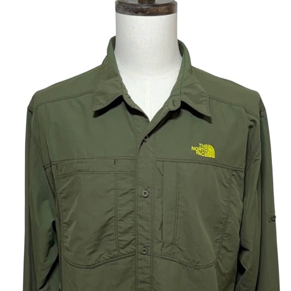 The North Face Shirt Mens XL Green Nylon Hiking Utility Button Up Long Sleeve